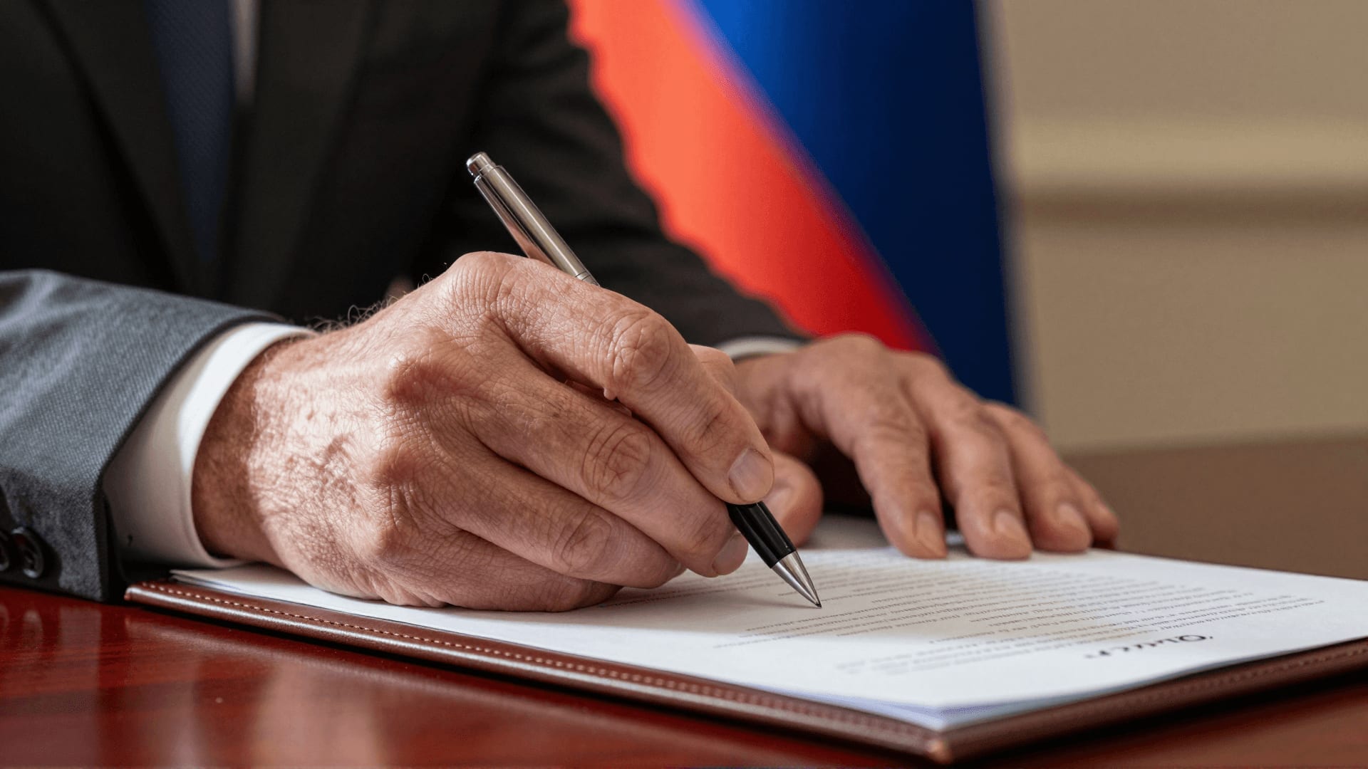 РФ вышла из Соглашения о помощи беженцам: как это повлияет на иностранцев, разбираем последствия