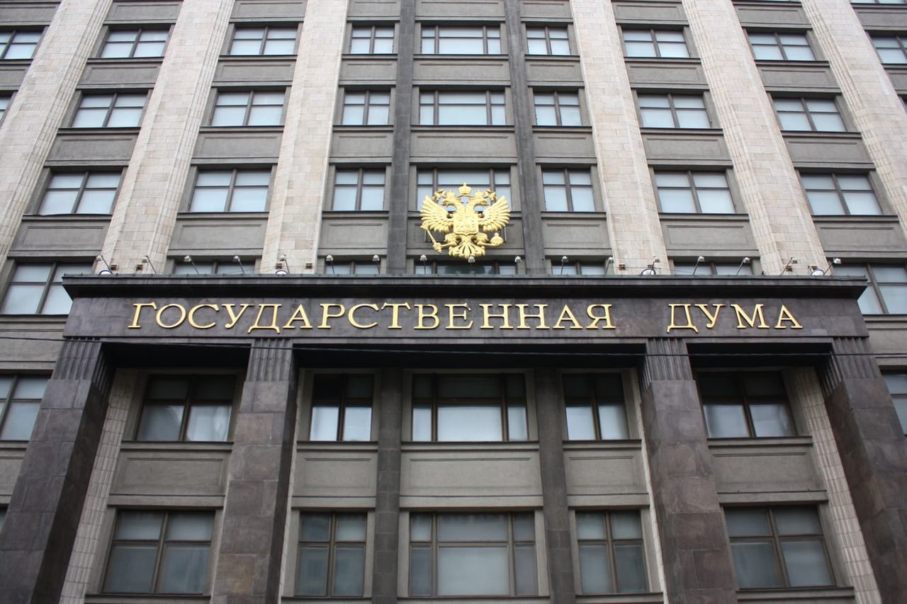 Госдума обсудила передачу МВД права утверждать профессии для мигрантов