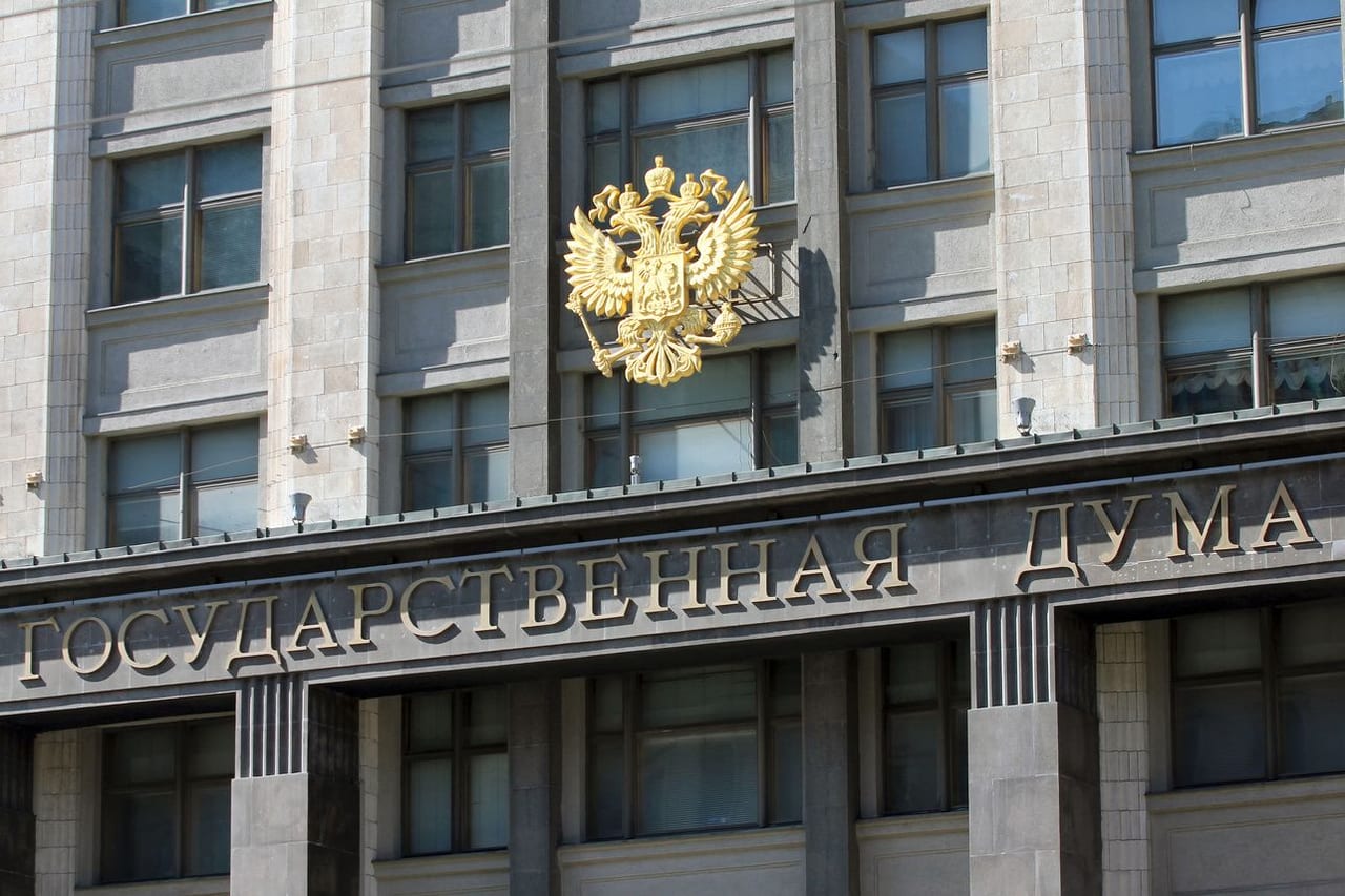 Госдума на этой неделе рассмотрит запрет на гражданство для мигрантов с судимостью
