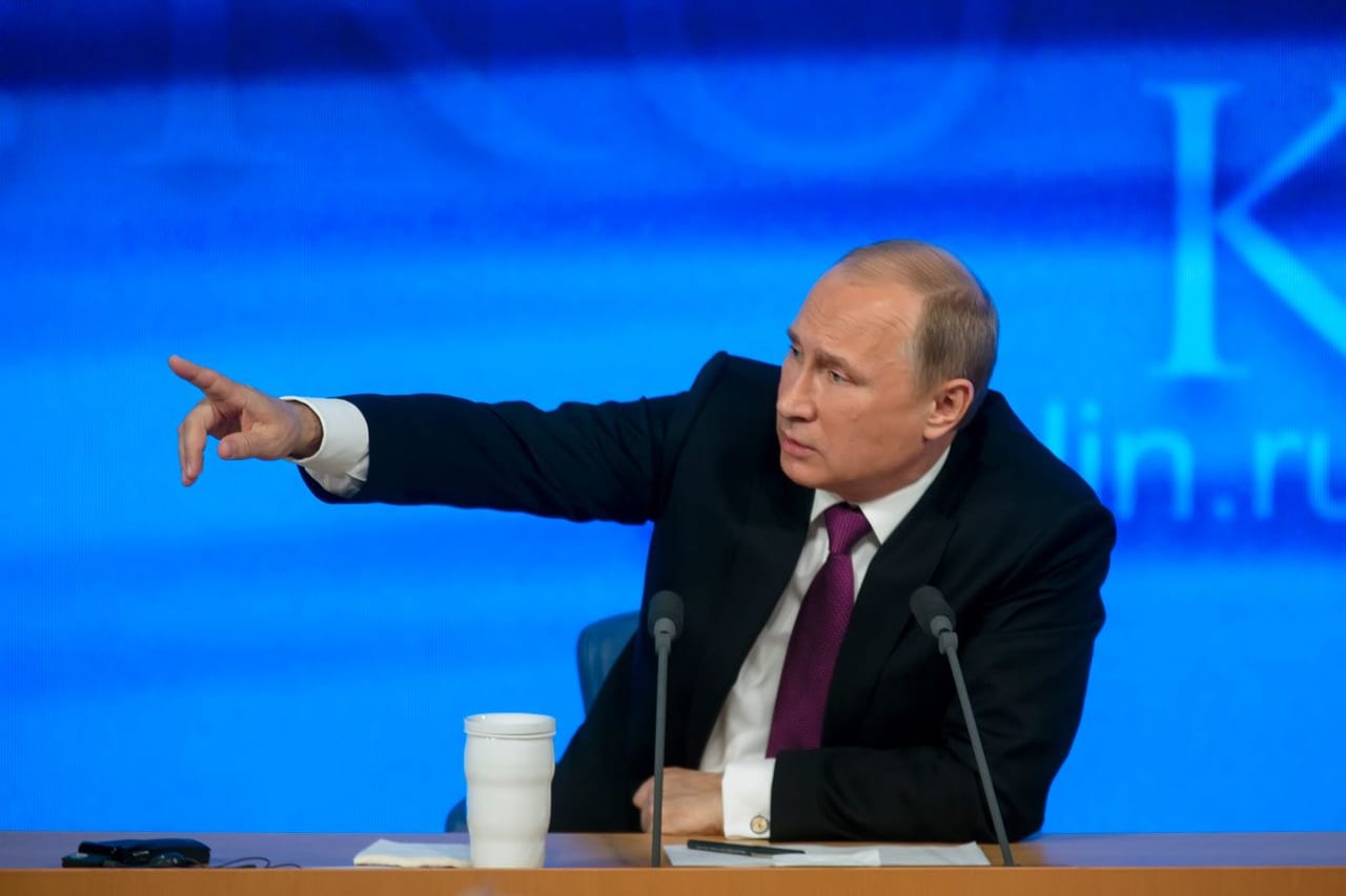 Путин поручил актуализировать военные договоры с Казахстаном и Узбекистаном