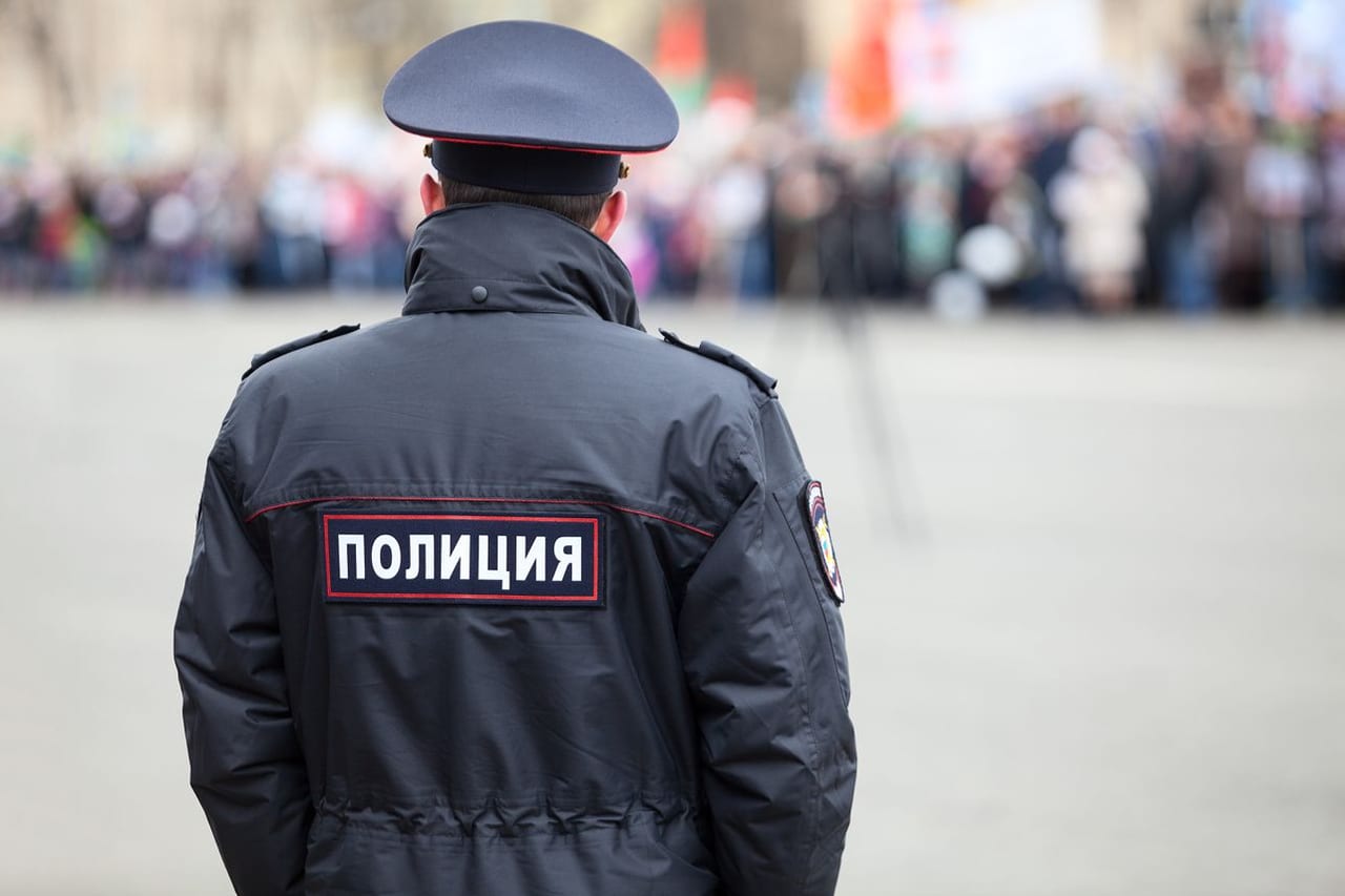 Как общаться с полицией в России: основные правила